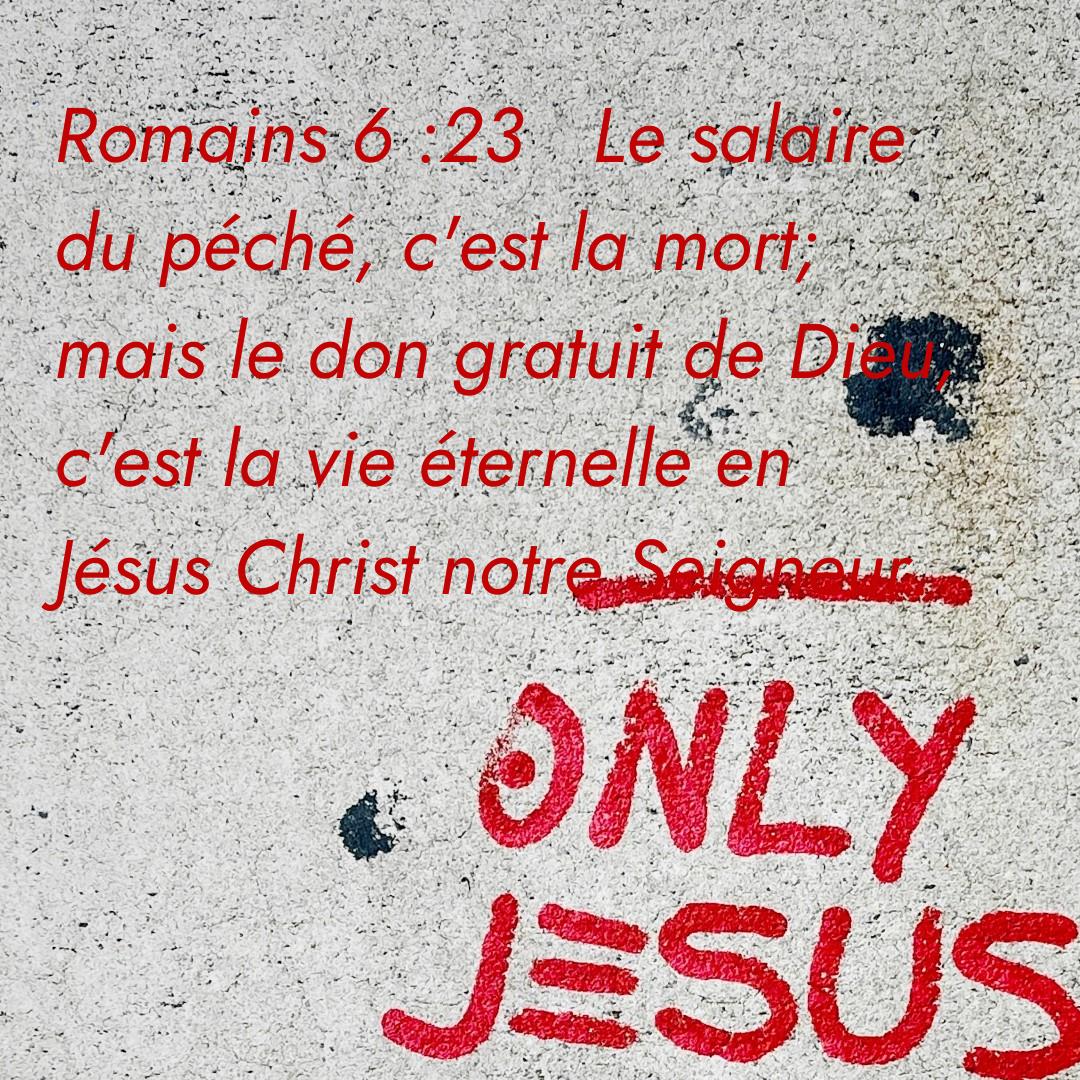 Pensé du jour avec une bible dans le fond avec le mot sagesse. Nous pouvons retrouver ces images sur le compte Instagram eglise.renens.ab
