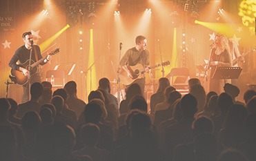 Concert héritage, guitariste qui joue